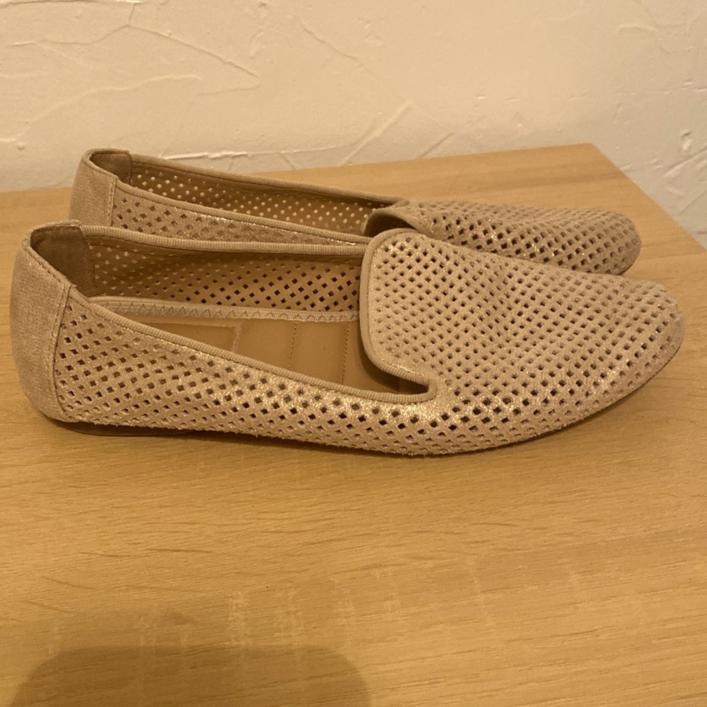 Size 7 women’s Kelly & Katie flats